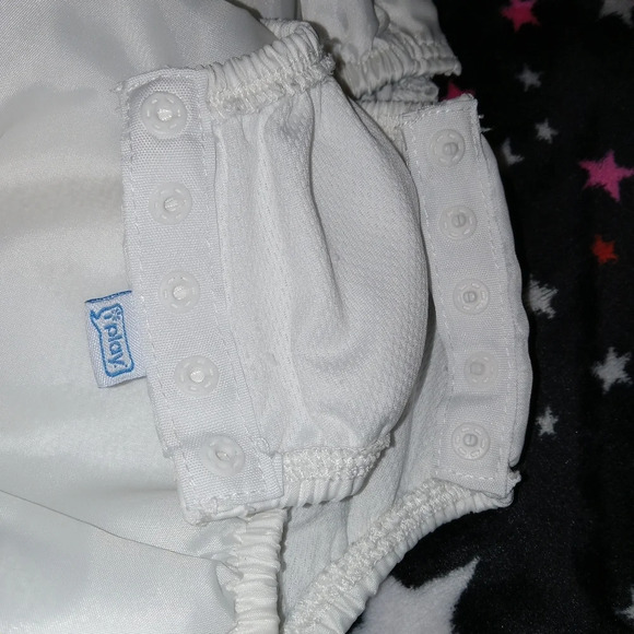 5 for $10 Iplay Medium 12M Side Snap Reusable Swim Diapers - Picture 5 of 5